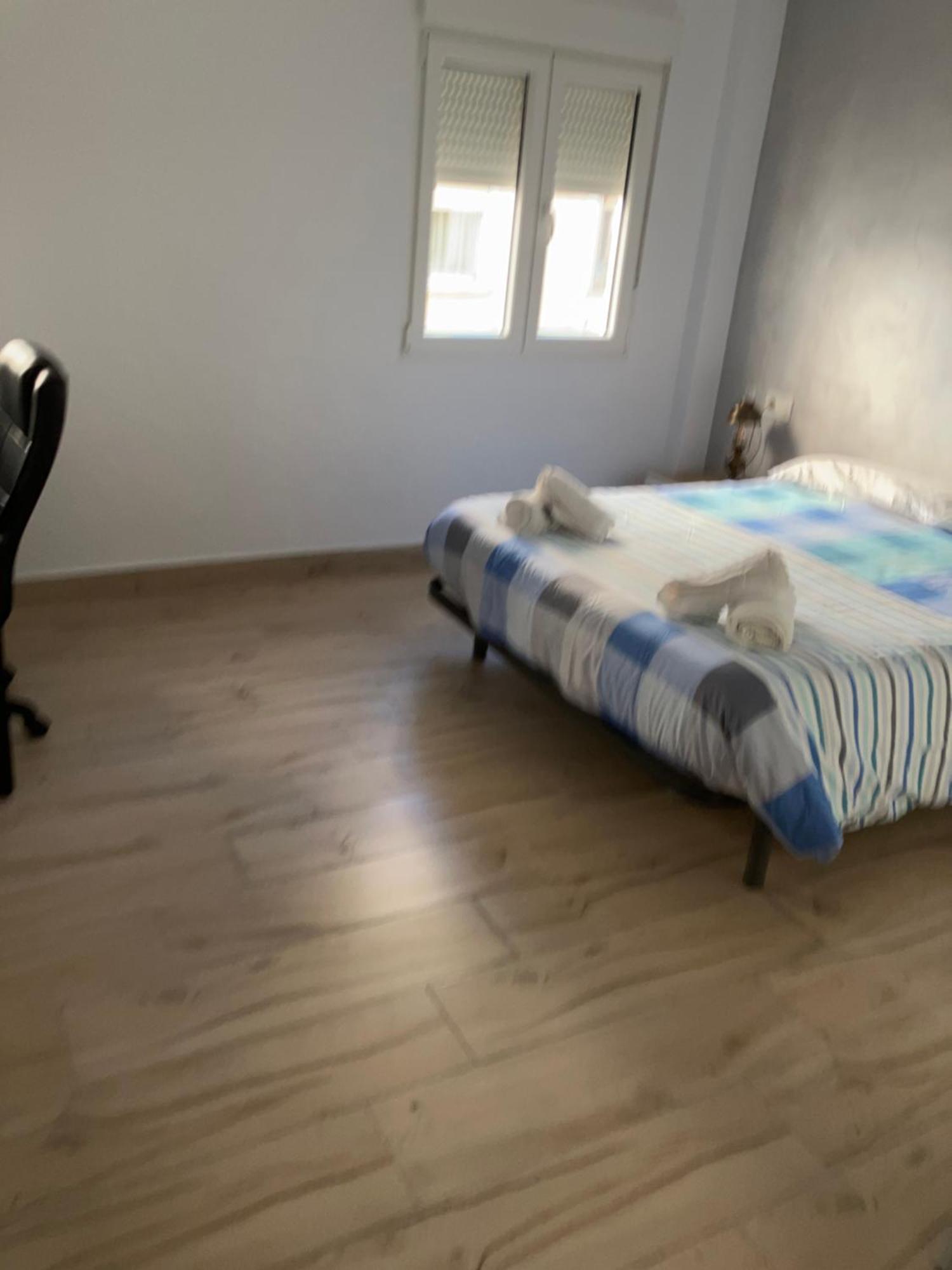 Apartamento En Camino De Ronda De Dos Habitaciones Y Salon Granada Exteriér fotografie